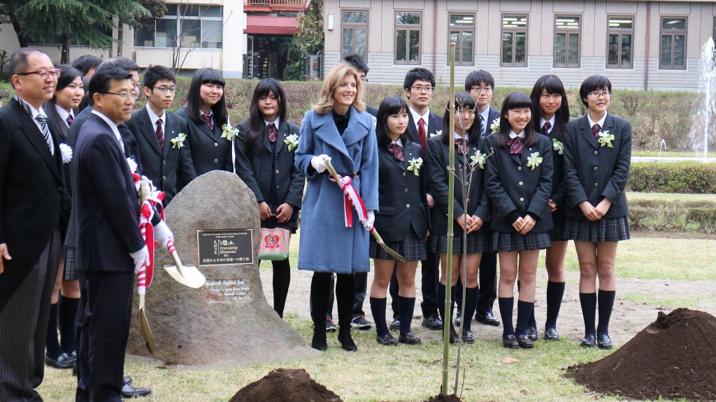 Ambassador Kennedy plants a dogwood tree during a Friendship Blossoms event at Tokyo Metropolitan Engei High School