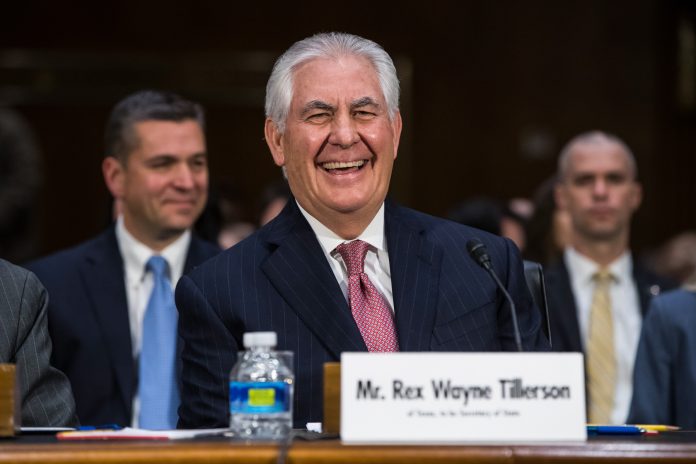 A light moment during the Senate Foreign Relations Committee confirmation hearing (© AP Images)