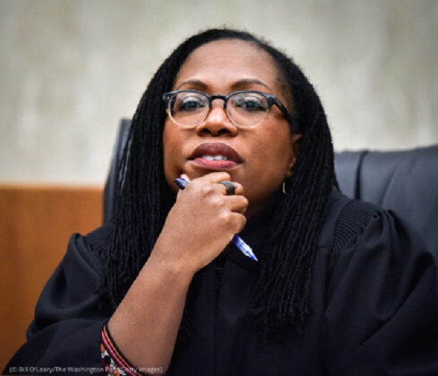 Judge Ketanji Brown Jackson listens to arguments December 18, 2019. (© Bill O’Leary/The Washington Post/Getty Images)